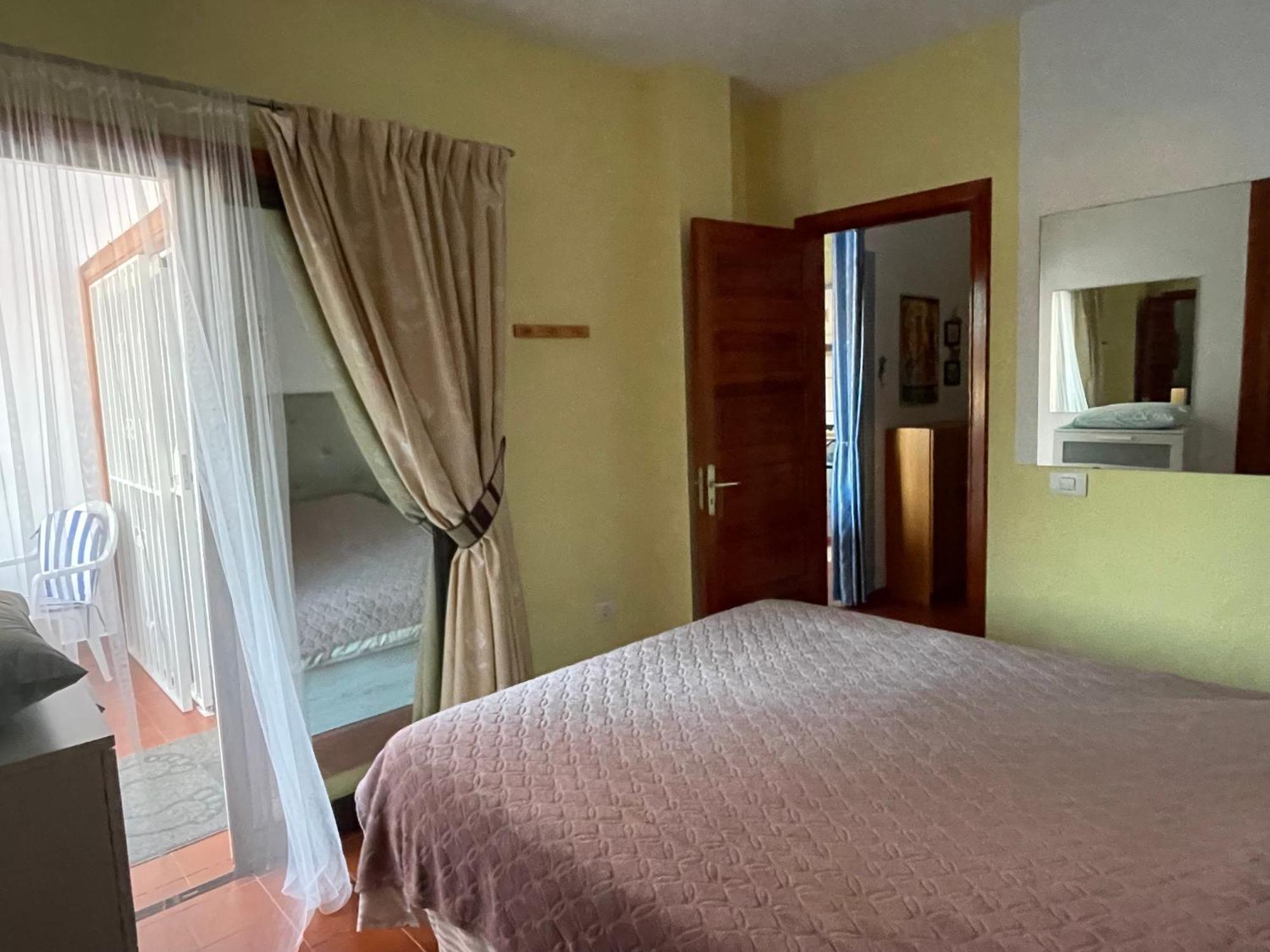 Casa Mila Apartment Los Cristianos  Ngoại thất bức ảnh